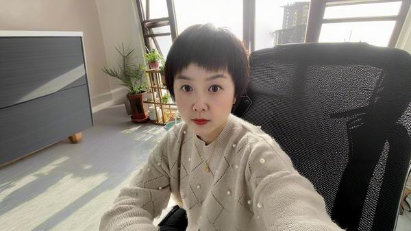 8楊璐 副總經理 商務部主任